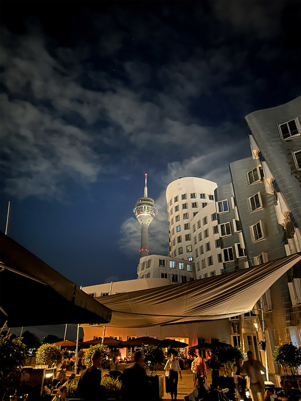 Dusseldorf Hafen